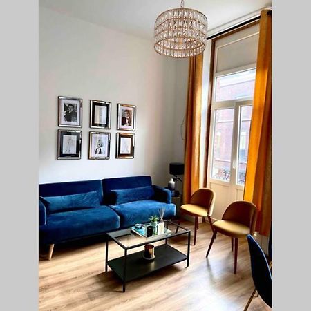 Luxury 1Bedroom Apartment Монс Екстериор снимка