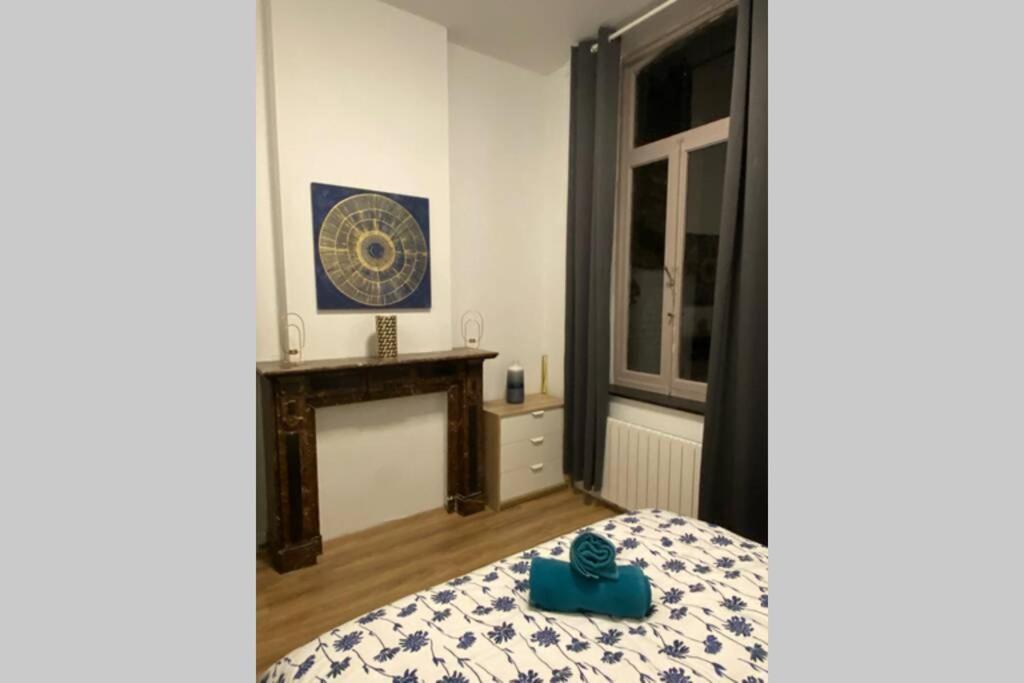 Luxury 1Bedroom Apartment Монс Екстериор снимка